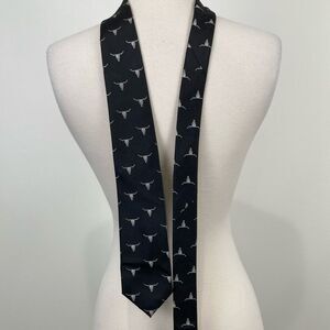 Mister Dean Cattle Skull Neck Tie Black